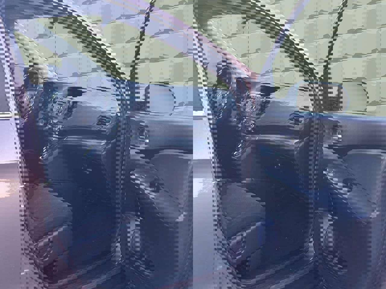 Used 2015 Honda CR-V LX image 14