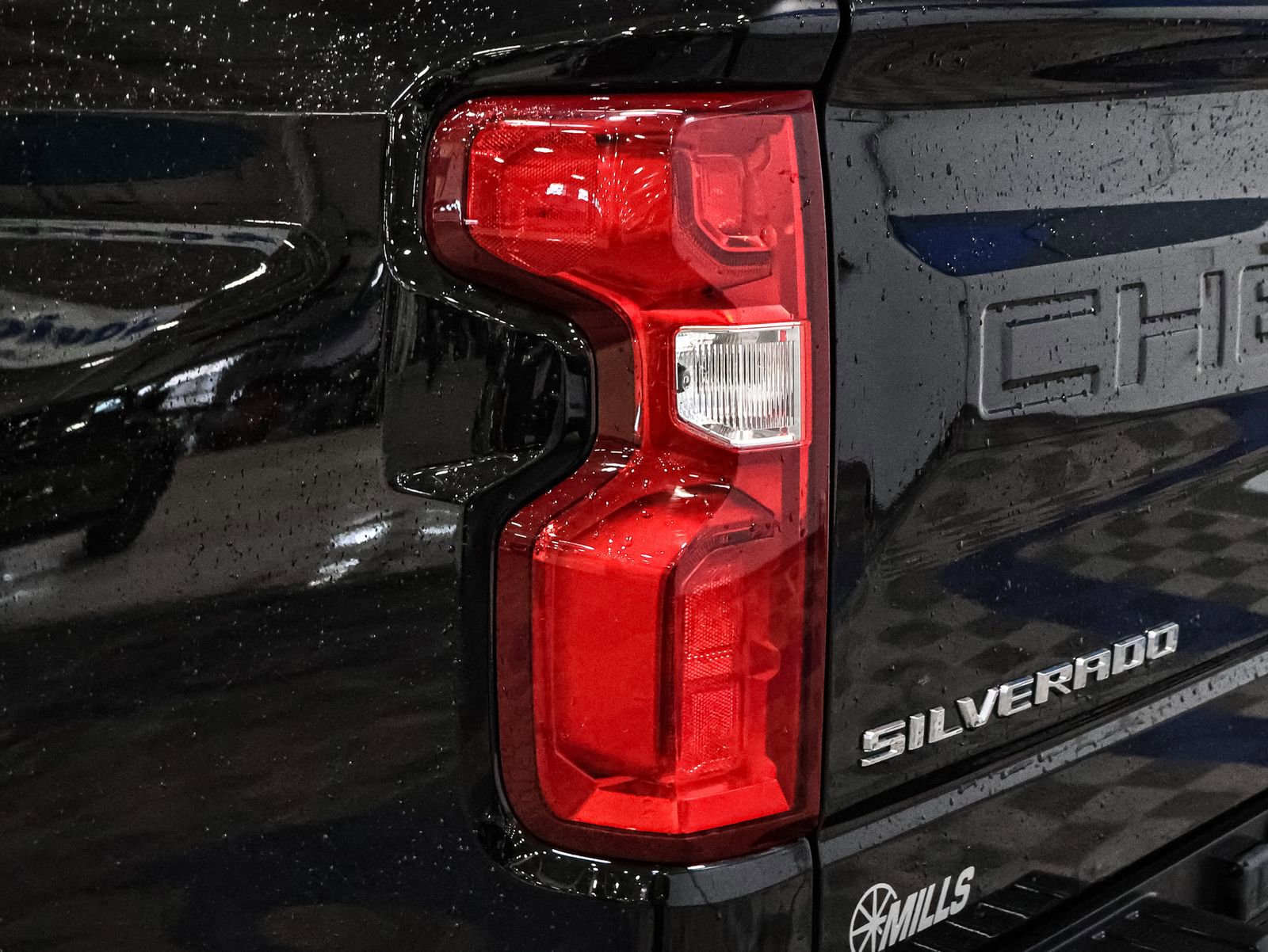 Certified 2024 Chevrolet Silverado 1500 RST w/ Convenience Package II image 15