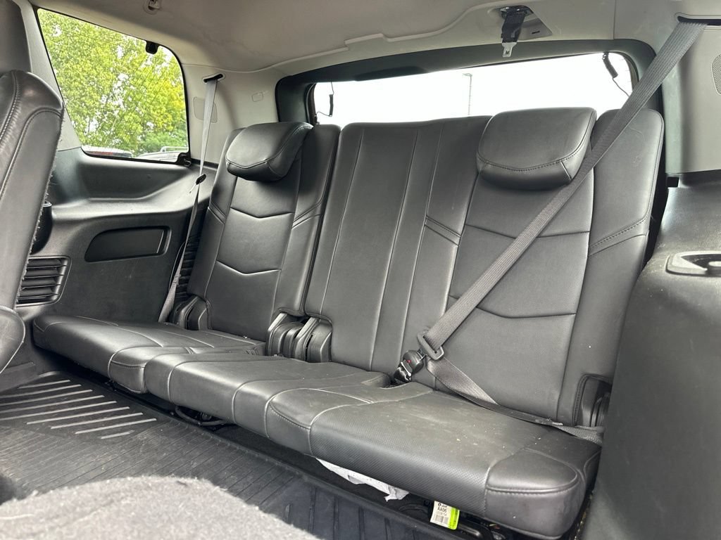 Used 2020 Cadillac Escalade Luxury AWD/4WD image 41