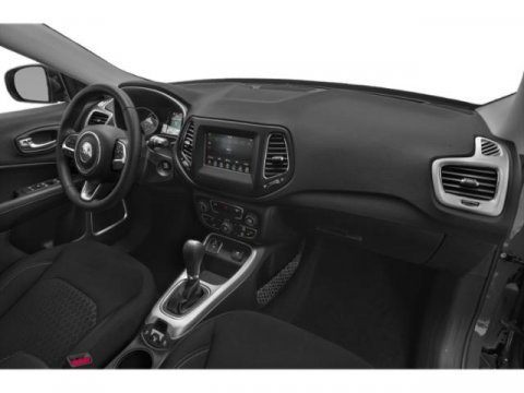 Used 2020 Jeep Compass Latitude FWD image 18