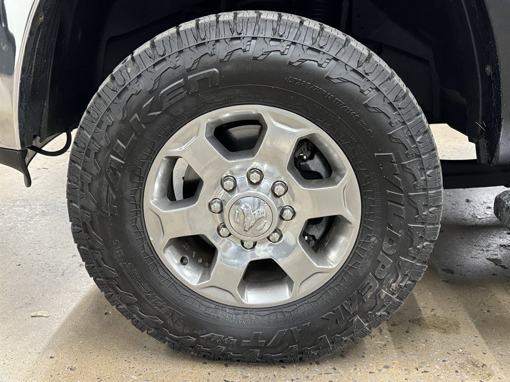 Used 2017 RAM 3500 Big Horn AWD/4WD image 6