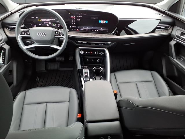 Used 2025 Audi Q5 Premium w/ Convenience Package AWD/4WD image 10