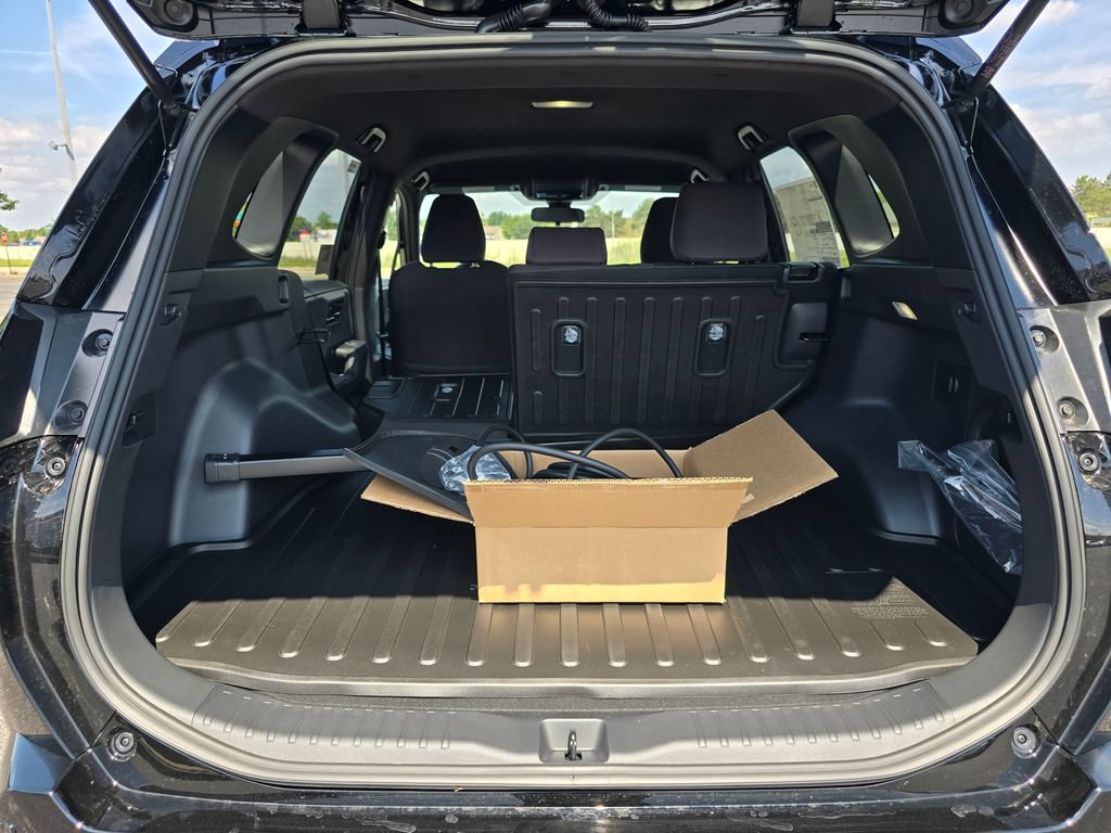 New 2026 Toyota RAV4 SE AWD/4WD image 18