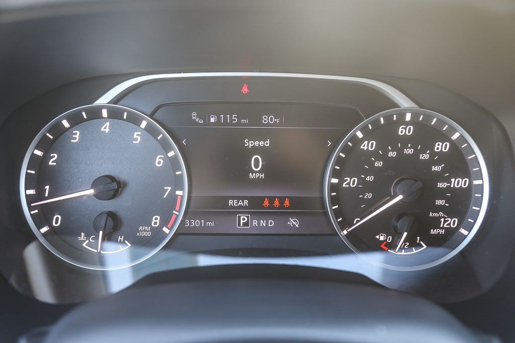 Used 2025 Nissan Frontier SV RWD image 22