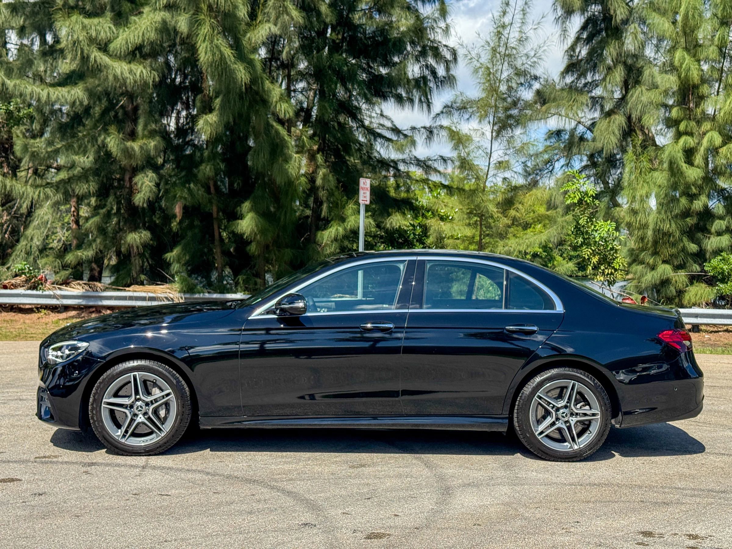 Used 2022 Mercedes-Benz E 450 4MATIC Sedan image 3