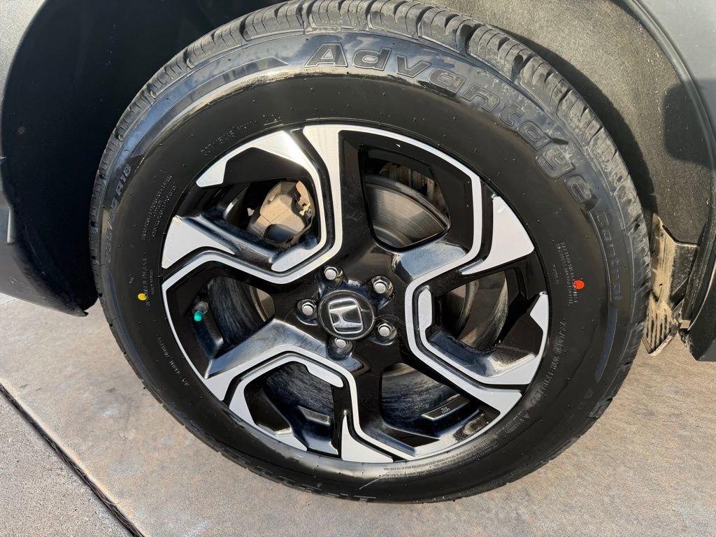 Used 2019 Honda CR-V Touring image 11