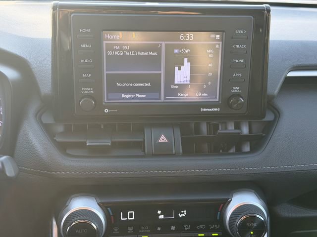 Used 2021 Toyota RAV4 LE AWD/4WD image 14