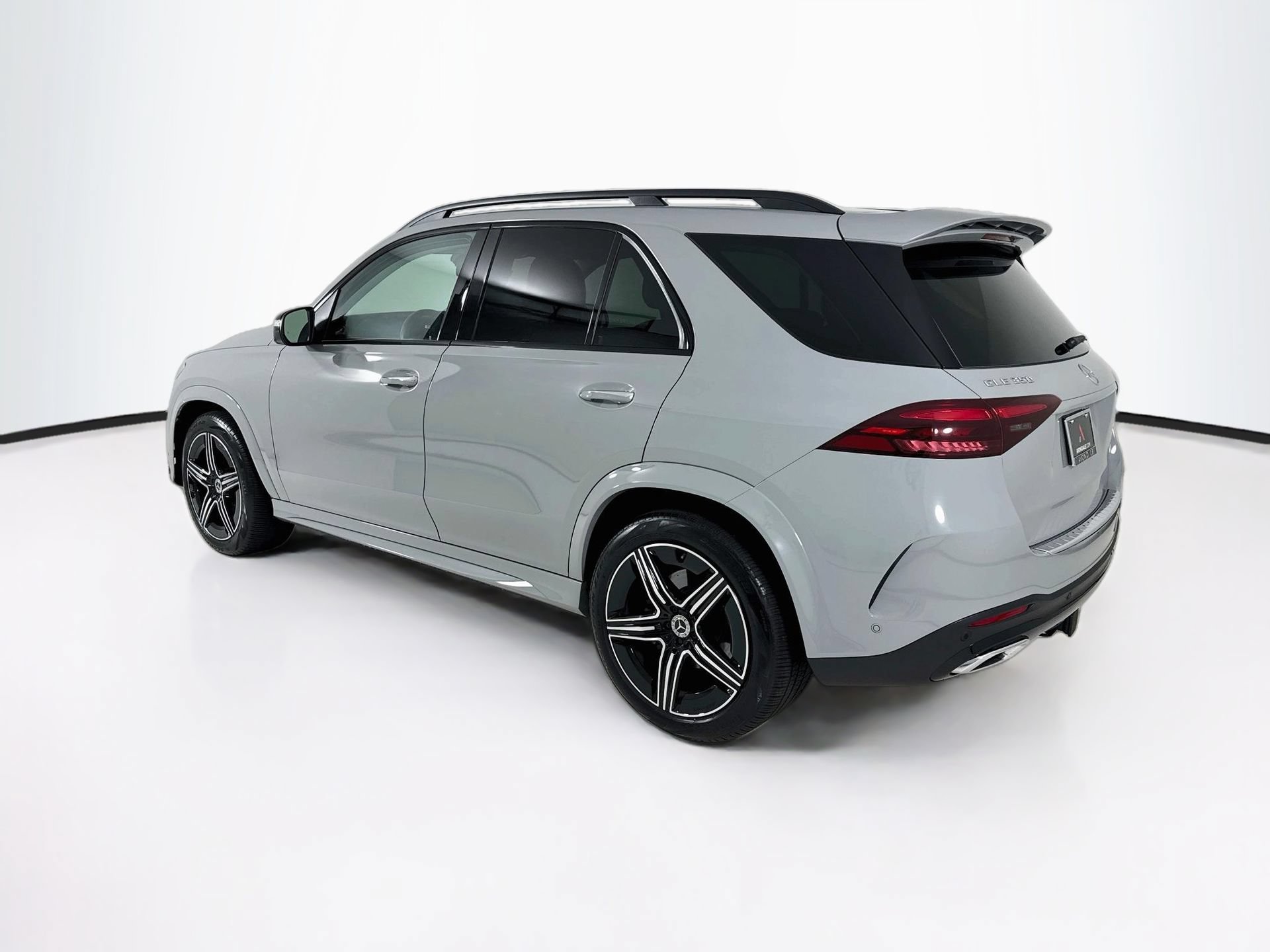 Certified 2025 Mercedes-Benz GLE 350 4MATIC image 6