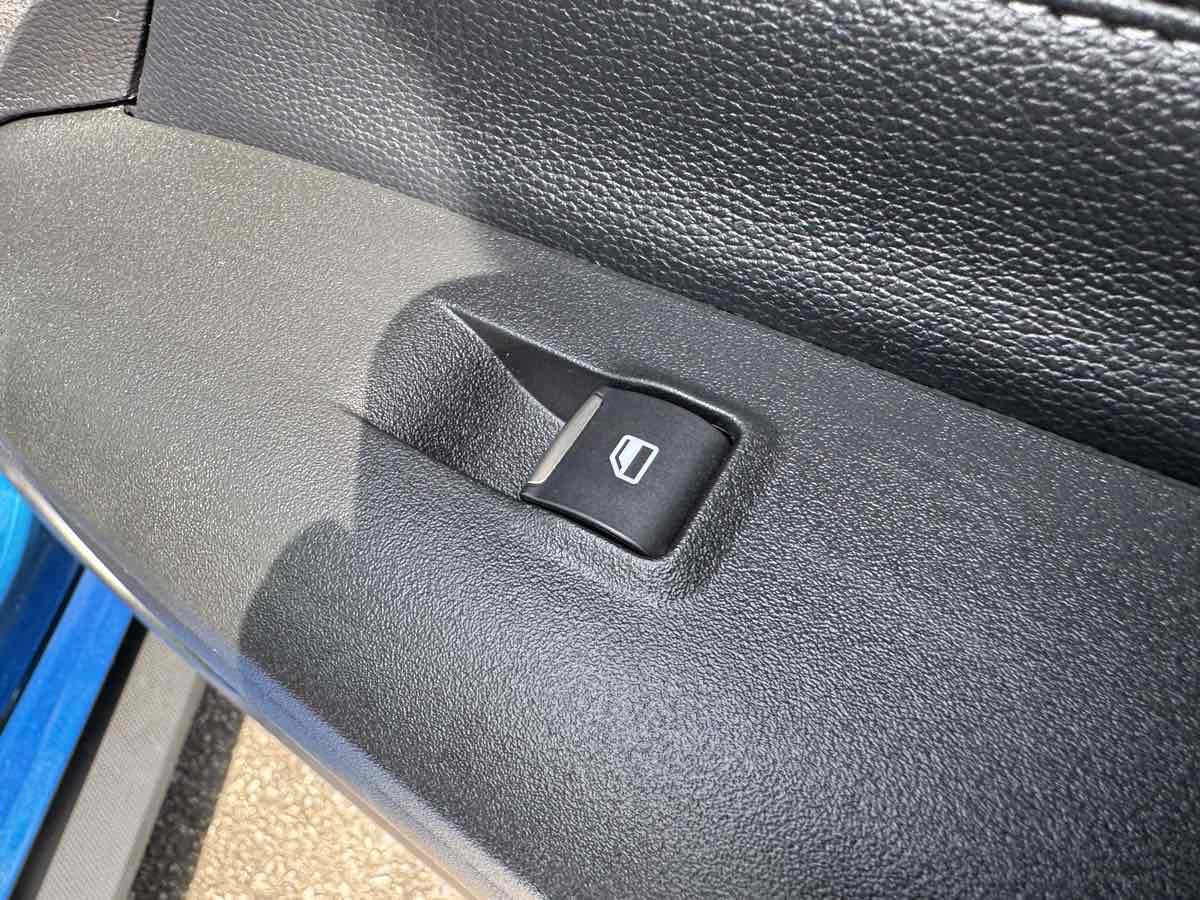 Used 2017 Ford Mustang Shelby GT350 w/ Electronics Package image 41
