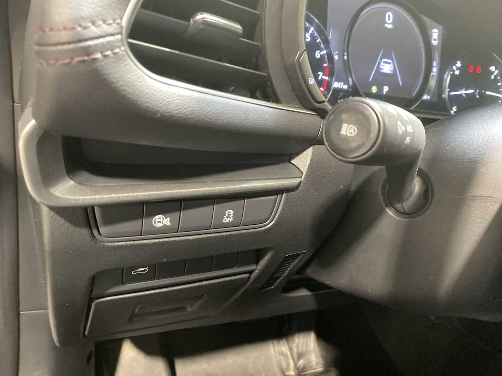 Used 2024 MAZDA MAZDA3 s FWD image 24