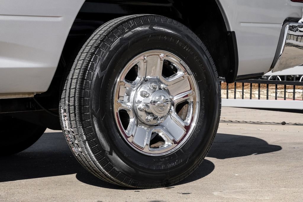 Used 2015 RAM 2500 SLT image 50