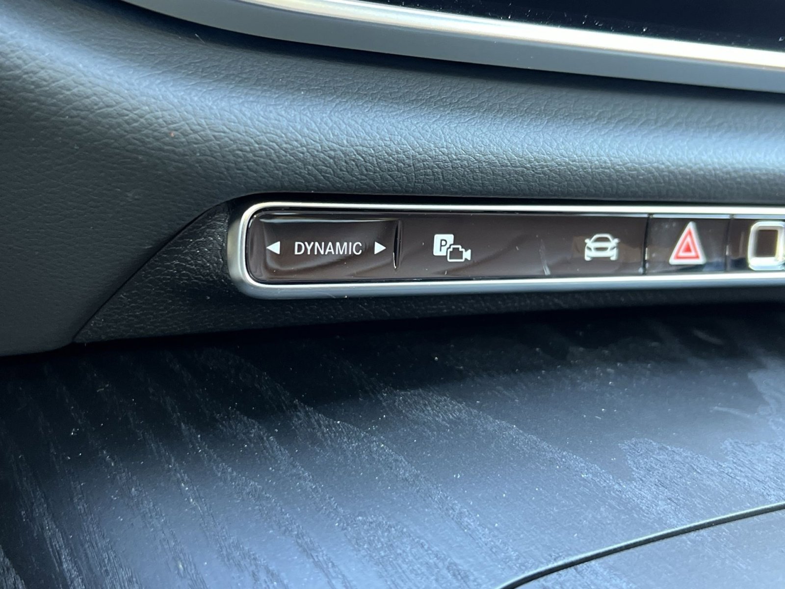 New 2026 Mercedes-Benz E 350 4MATIC Sedan image 32