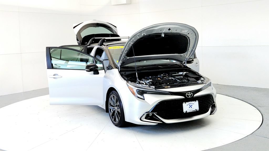 Used 2026 Toyota Corolla XSE FWD image 9