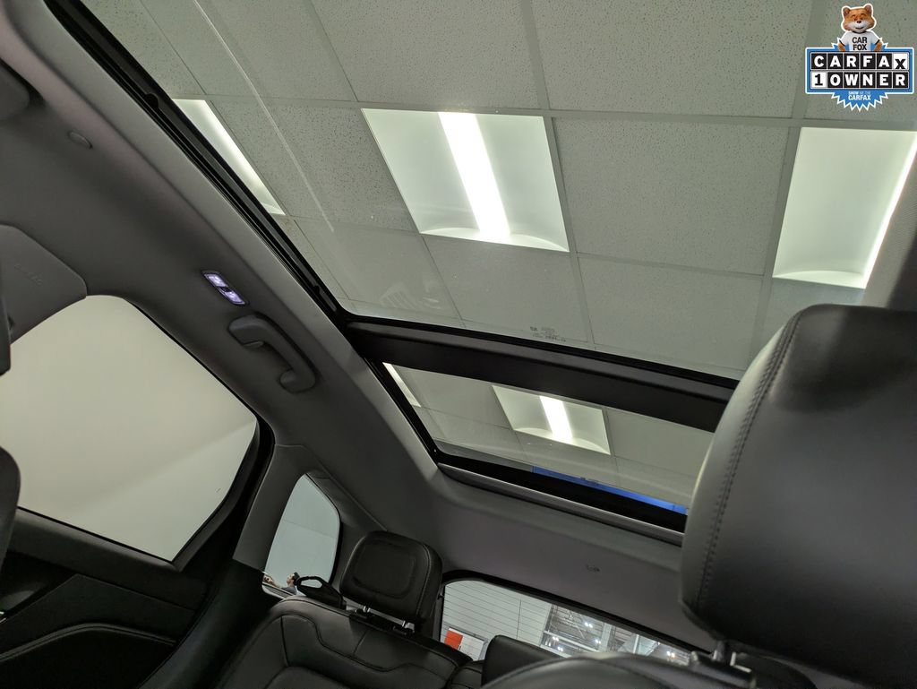 Used 2022 Lincoln Corsair AWD w/ Premium Package image 26