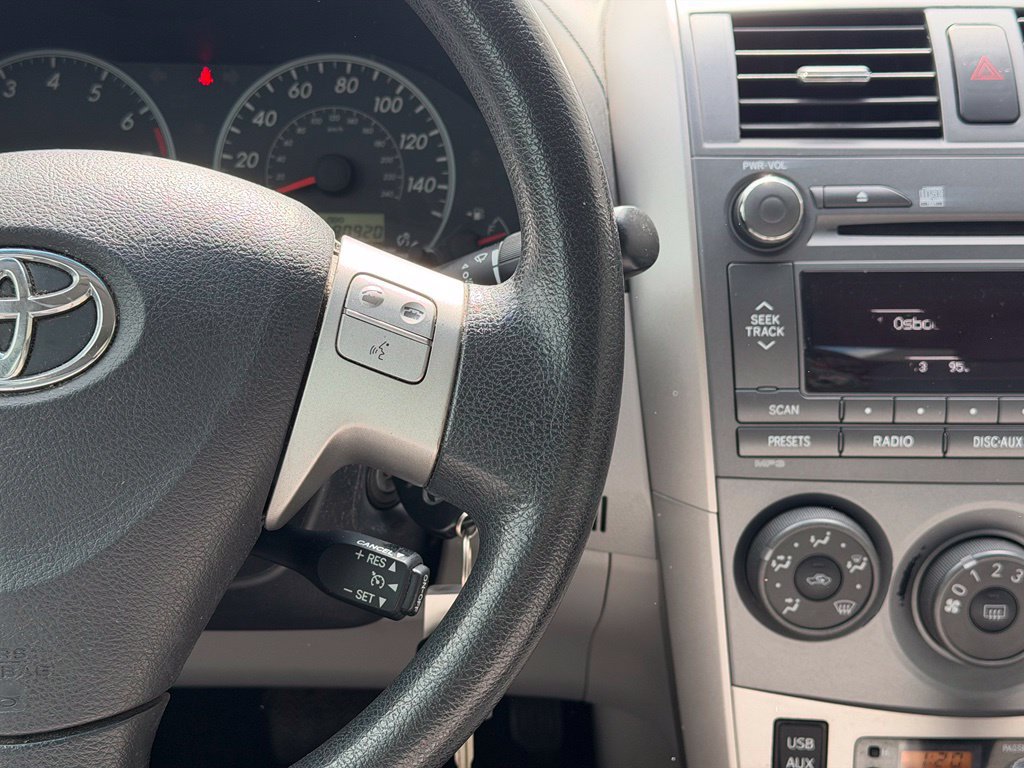 Used 2011 Toyota Corolla LE FWD image 12