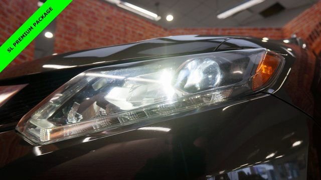 Used 2016 Nissan Rogue SL w/ SL Premium Package image 67