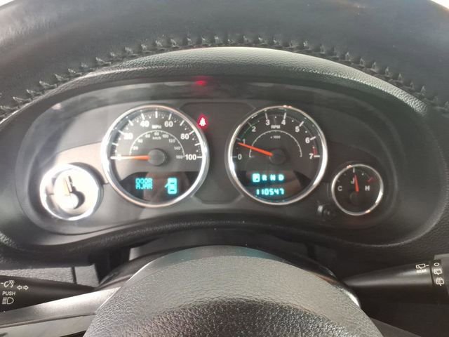 Used 2014 Jeep Wrangler Sahara AWD/4WD image 18