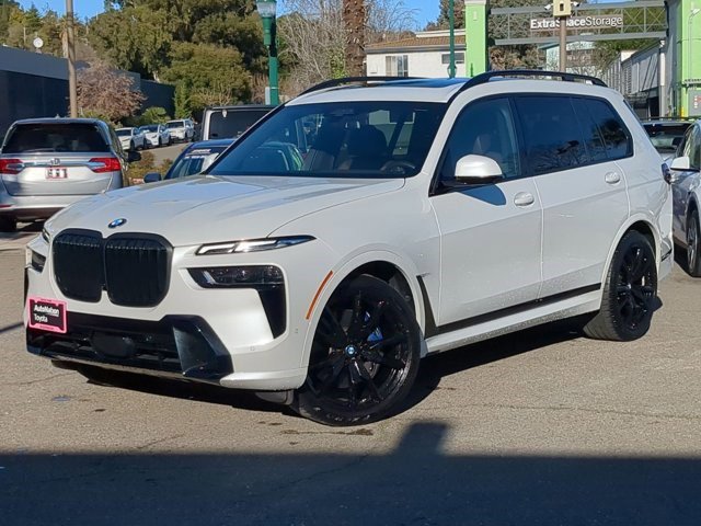Used 2024 BMW X7 xDrive40i w/ M Sport Package video 1