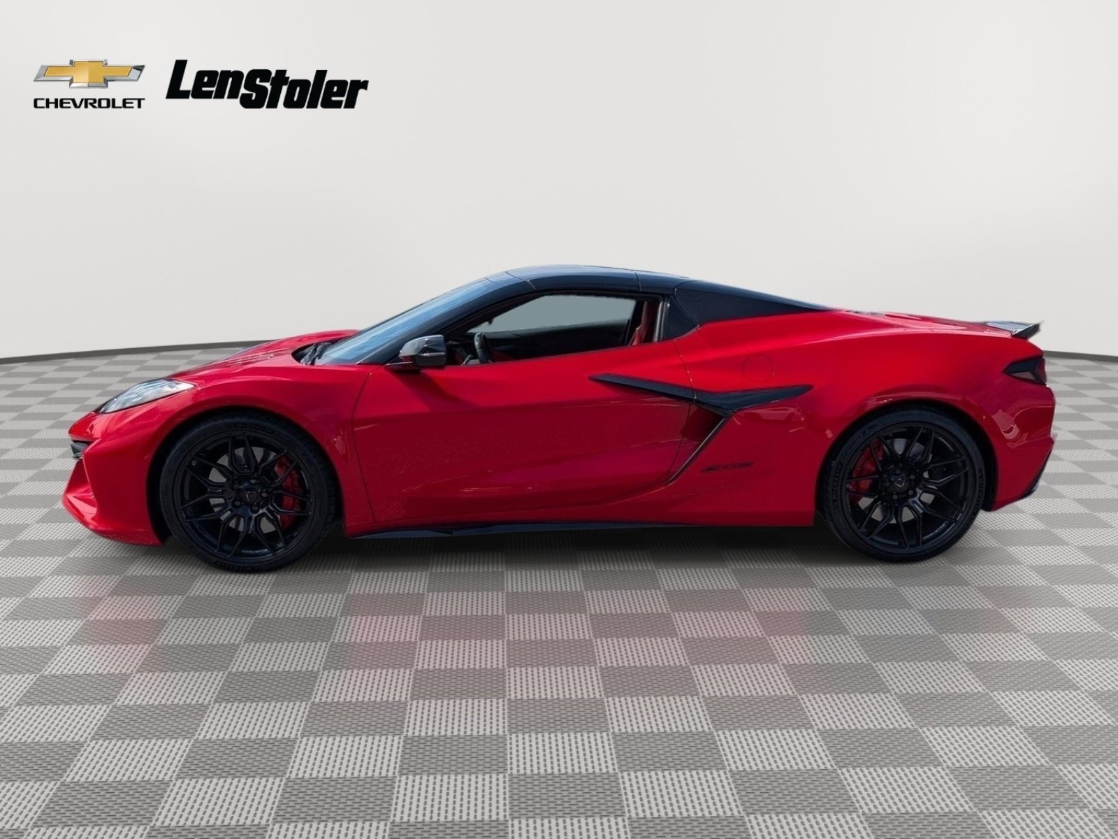 Used 2023 Chevrolet Corvette Z06 w/ Stealth Interior Trim Package image 2