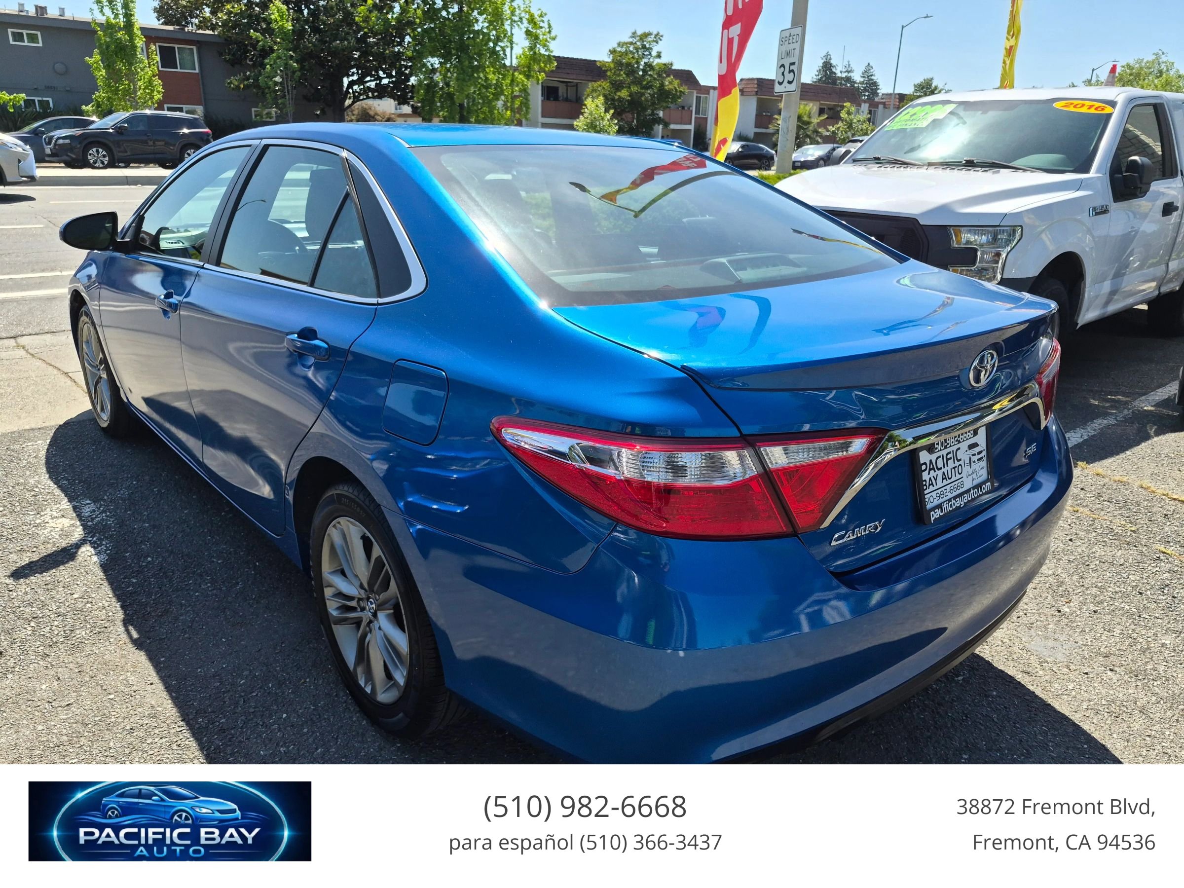 Used 2017 Toyota Camry SE FWD image 5