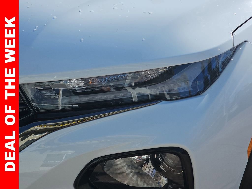 Used 2023 Chevrolet TrailBlazer RS image 32