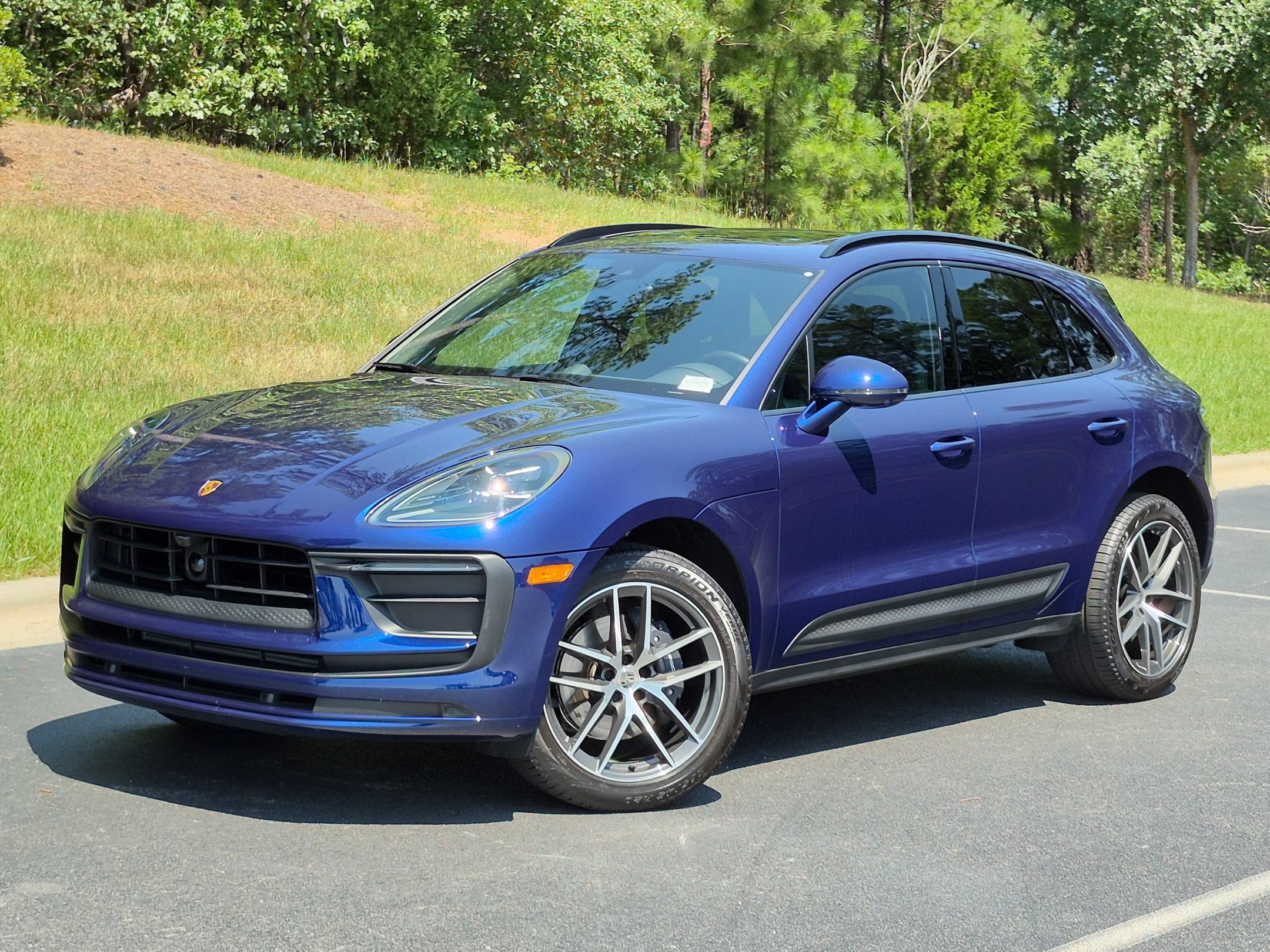 Certified 2026 Porsche Macan AWD/4WD video 1