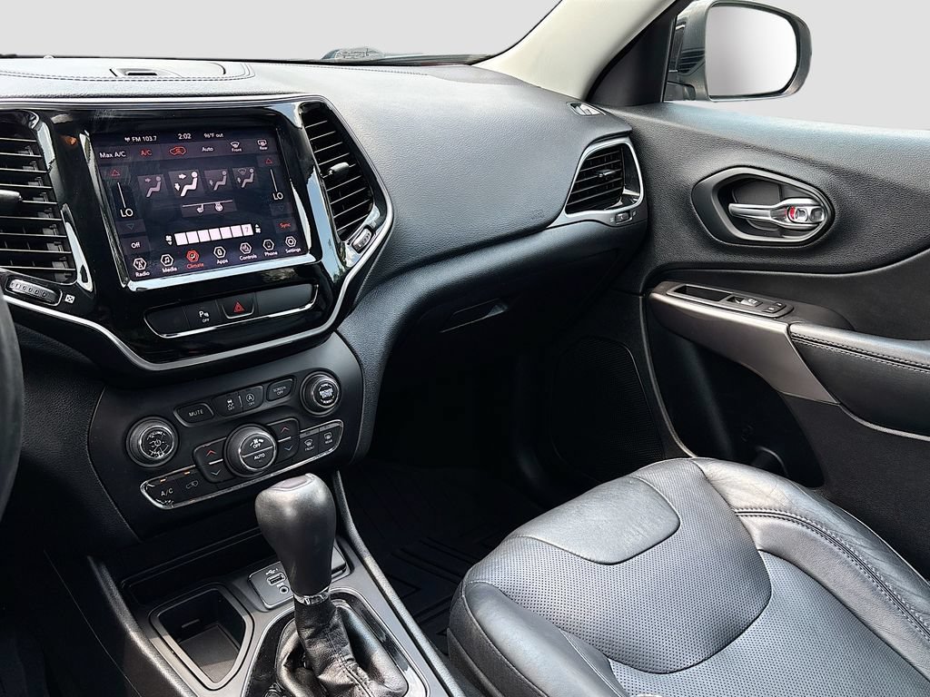 Used 2020 Jeep Cherokee Limited FWD image 20