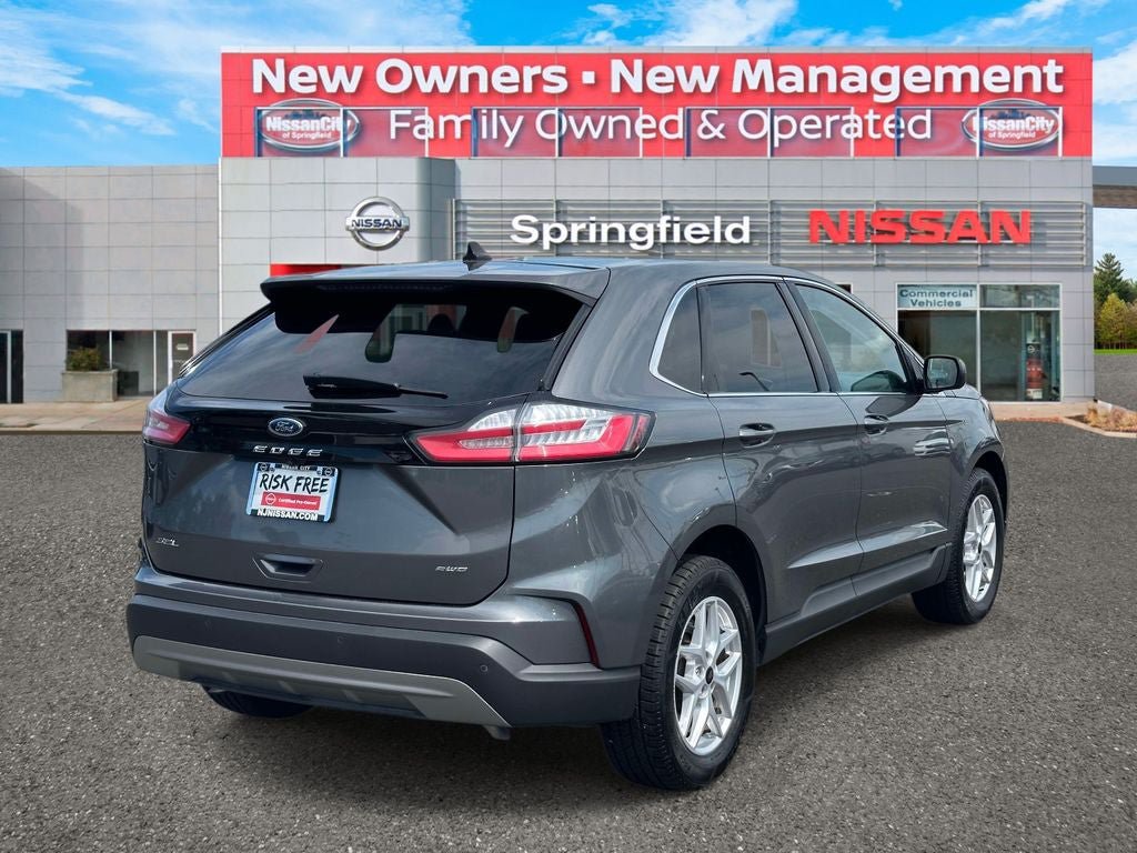 Used 2024 Ford Edge SEL AWD/4WD image 5