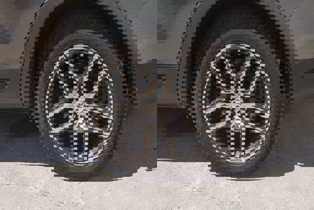 Used 2019 Ford Explorer Sport image 6