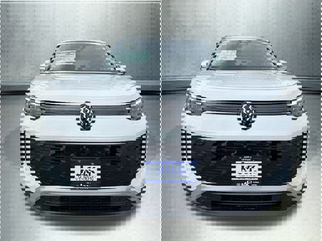 New 2026 Volkswagen Tiguan SE image 8