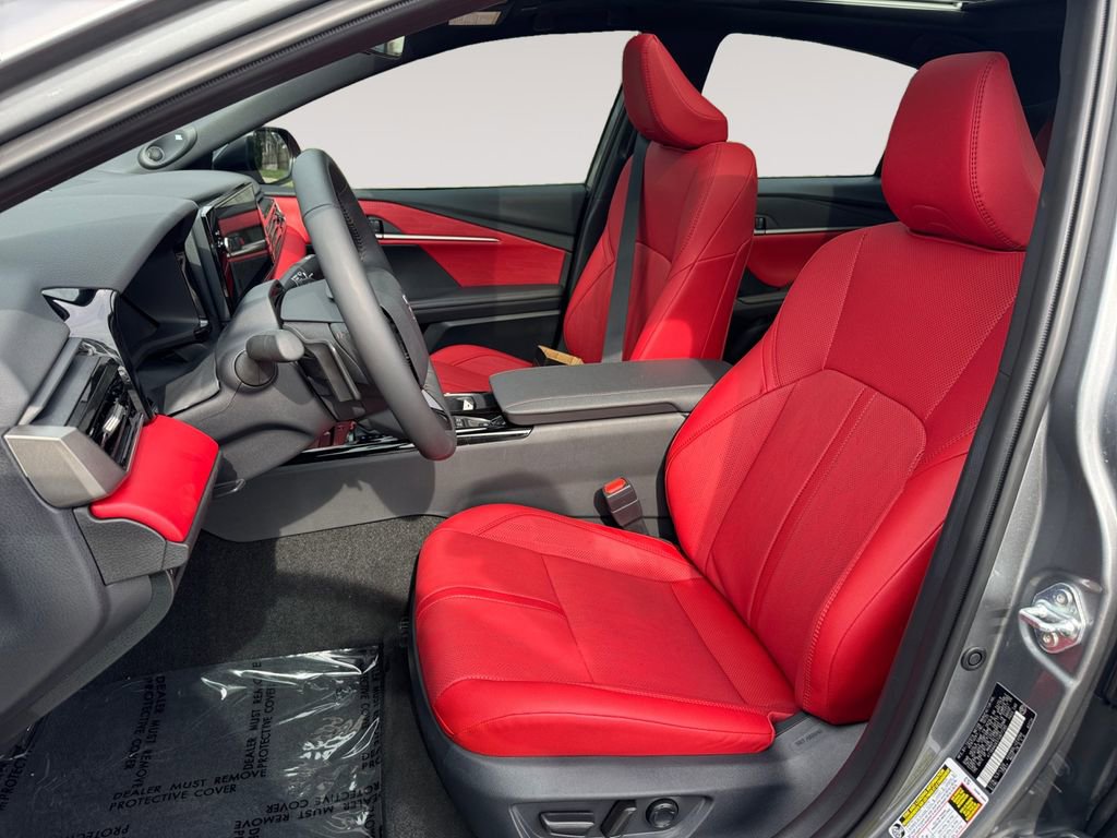 Used 2026 Toyota Camry XSE w/ Premium Plus Package image 9