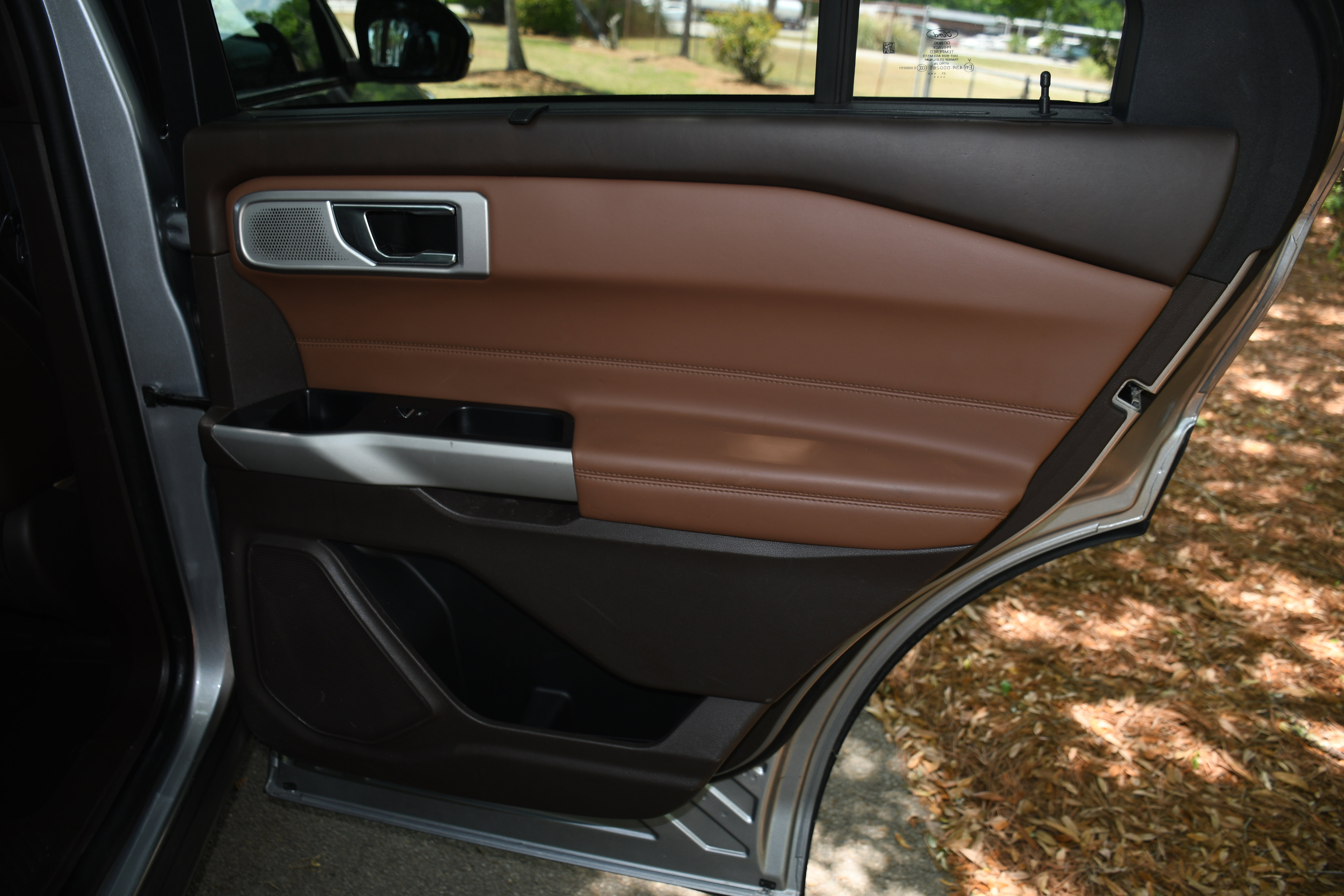 Used 2022 Ford Explorer King Ranch w/ Class IV Trailer Tow Package RWD image 22