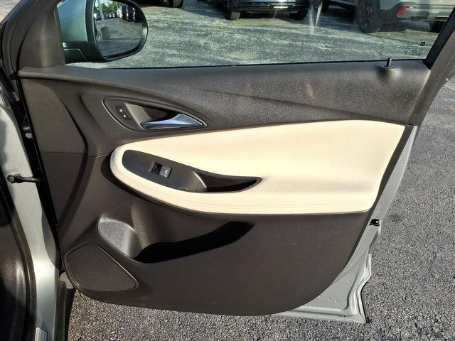 Used 2023 Buick Encore GX Preferred w/ Cold Weather Comfort Package FWD image 25