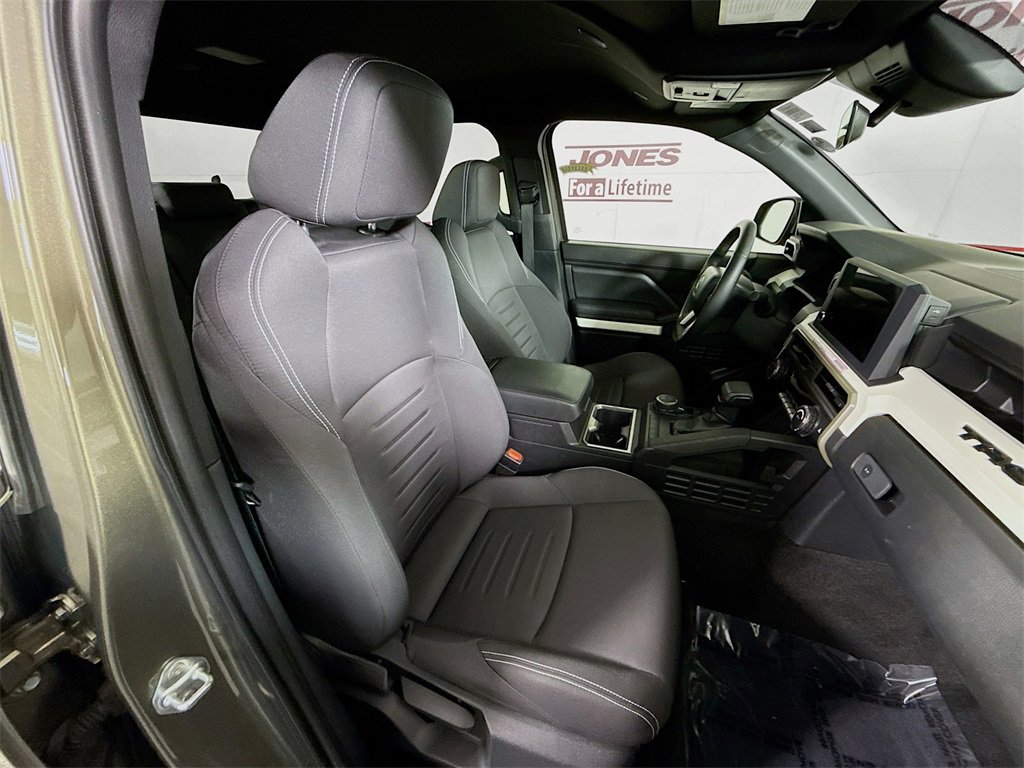 Used 2024 Toyota Tacoma TRD Sport image 30