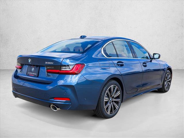 New 2026 BMW 330i xDrive Sedan w/ Premium Package AWD/4WD image 5