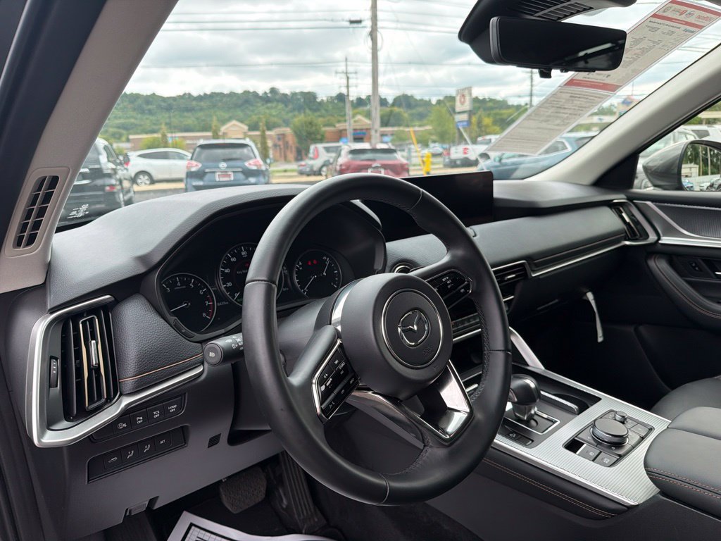Certified 2026 MAZDA CX-90 3.3 Turbo w/ Preferred Package AWD/4WD image 17