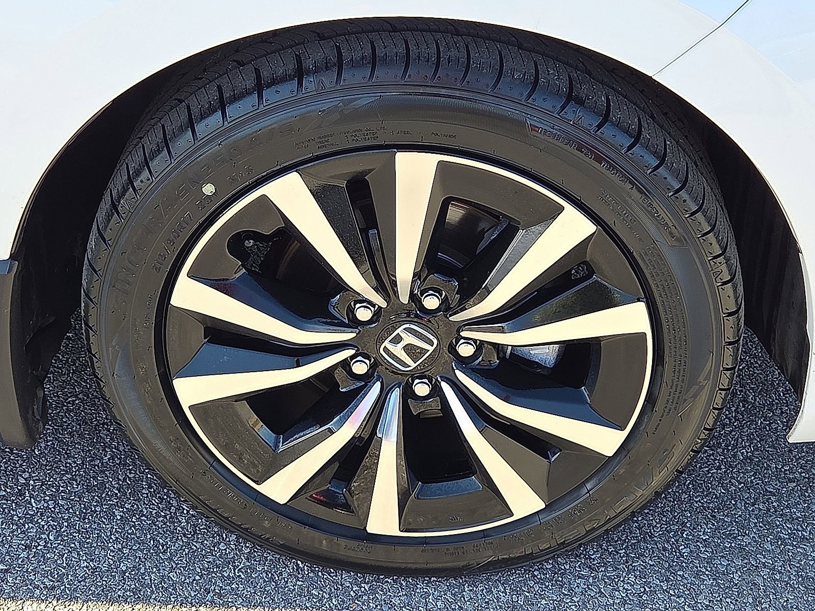 Used 2023 Honda Civic EX-L image 7