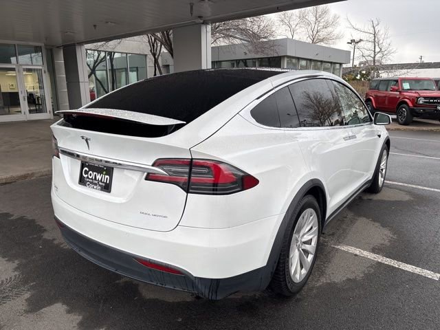Used 2020 Tesla Model X Long Range image 8