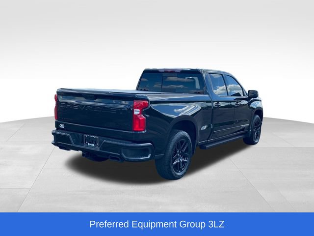 Used 2025 Chevrolet Silverado 1500 High Country w/ Midnight Edition AWD/4WD image 3
