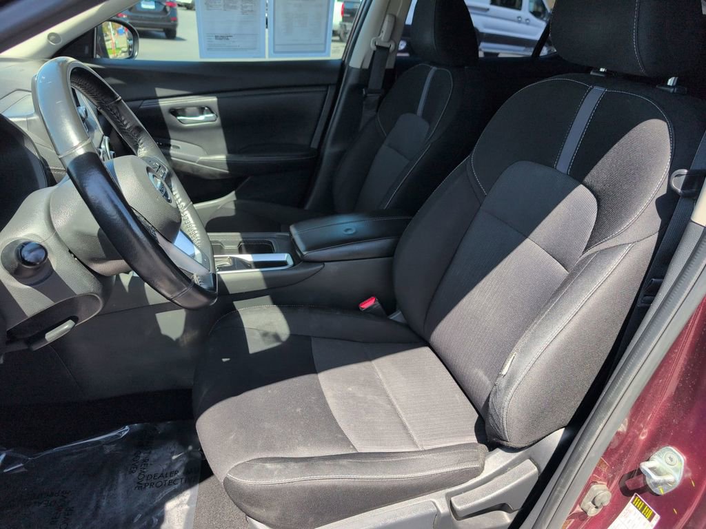 Used 2021 Nissan Sentra SV FWD image 14