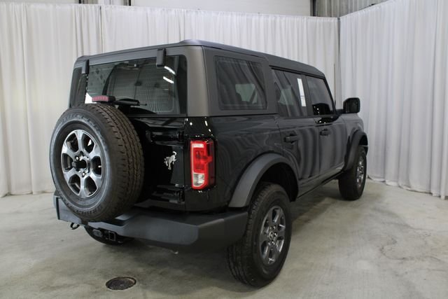 New 2025 Ford Bronco 4-Door AWD/4WD image 25
