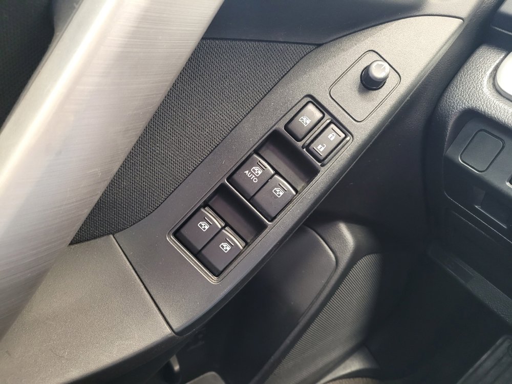 Used 2014 Subaru Forester 2.5i AWD/4WD image 27