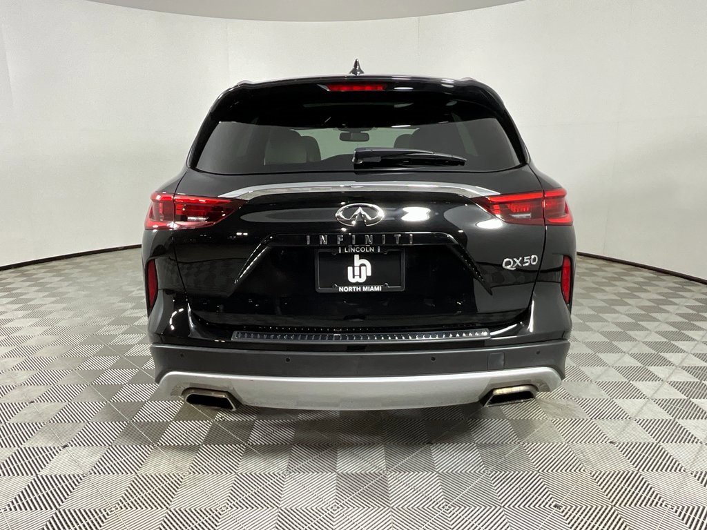 Used 2019 INFINITI QX50 Essential w/ Sensory Package image 8