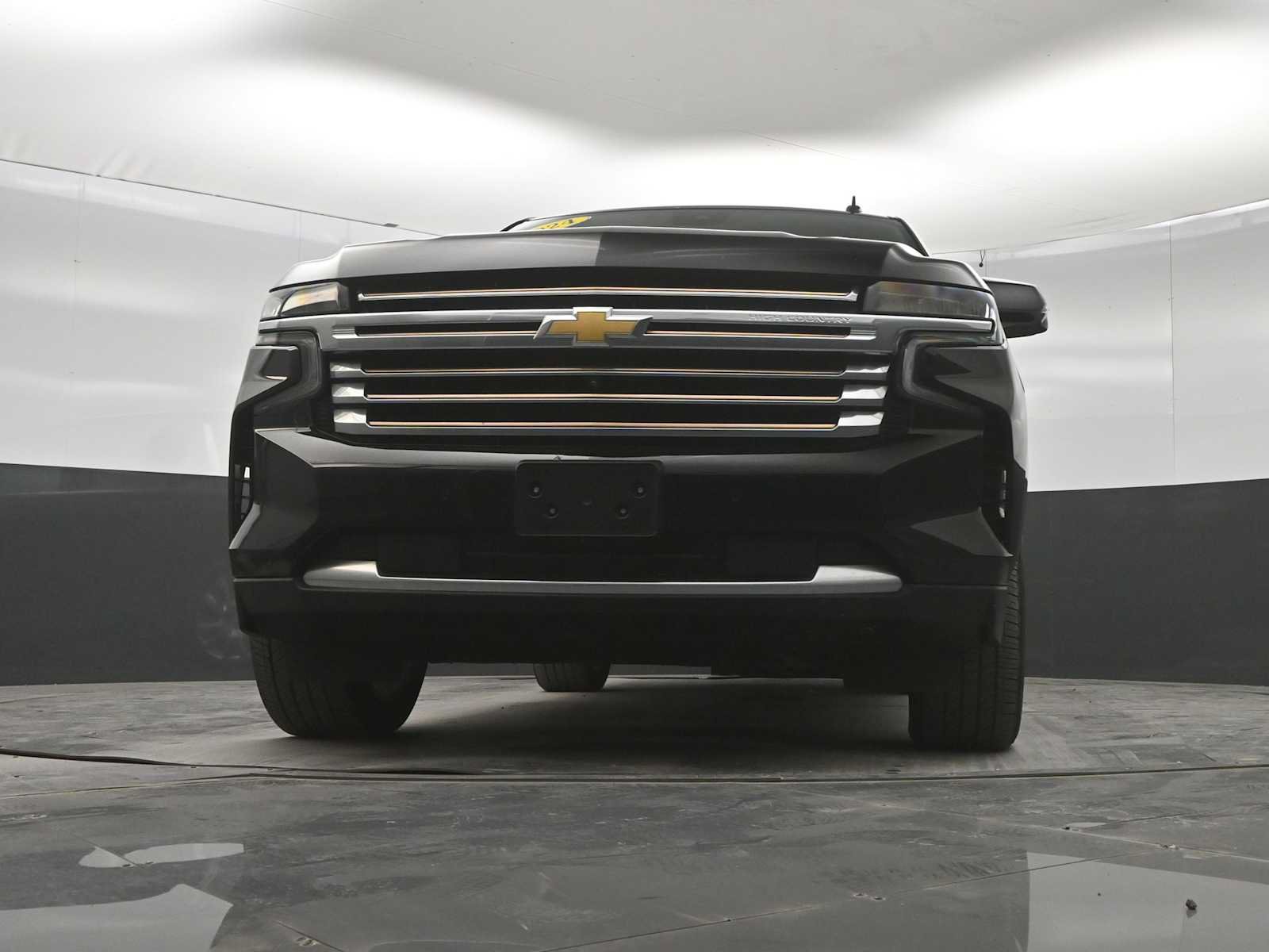 Used 2024 Chevrolet Tahoe High Country w/ Premium Package AWD/4WD image 34