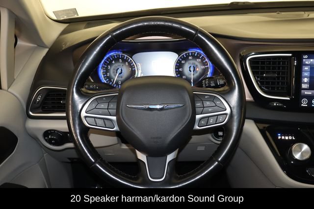Used 2019 Chrysler Pacifica Touring-L Plus w/ Advanced Safetytec Group FWD image 7