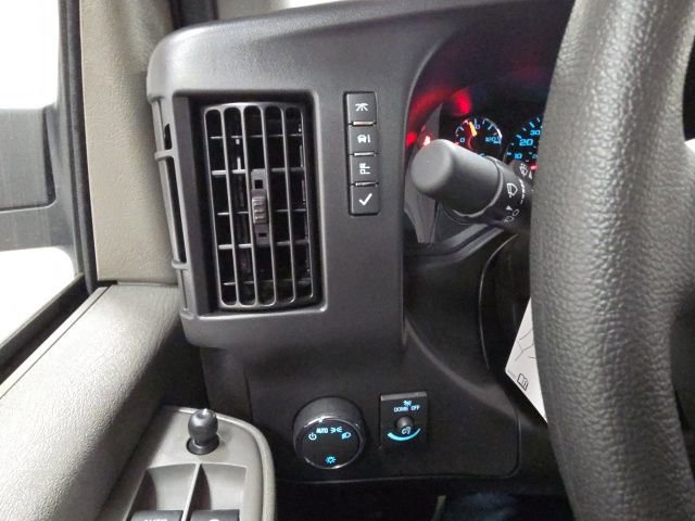 New 2026 Chevrolet Express 3500 w/ Driver Convenience Package image 16