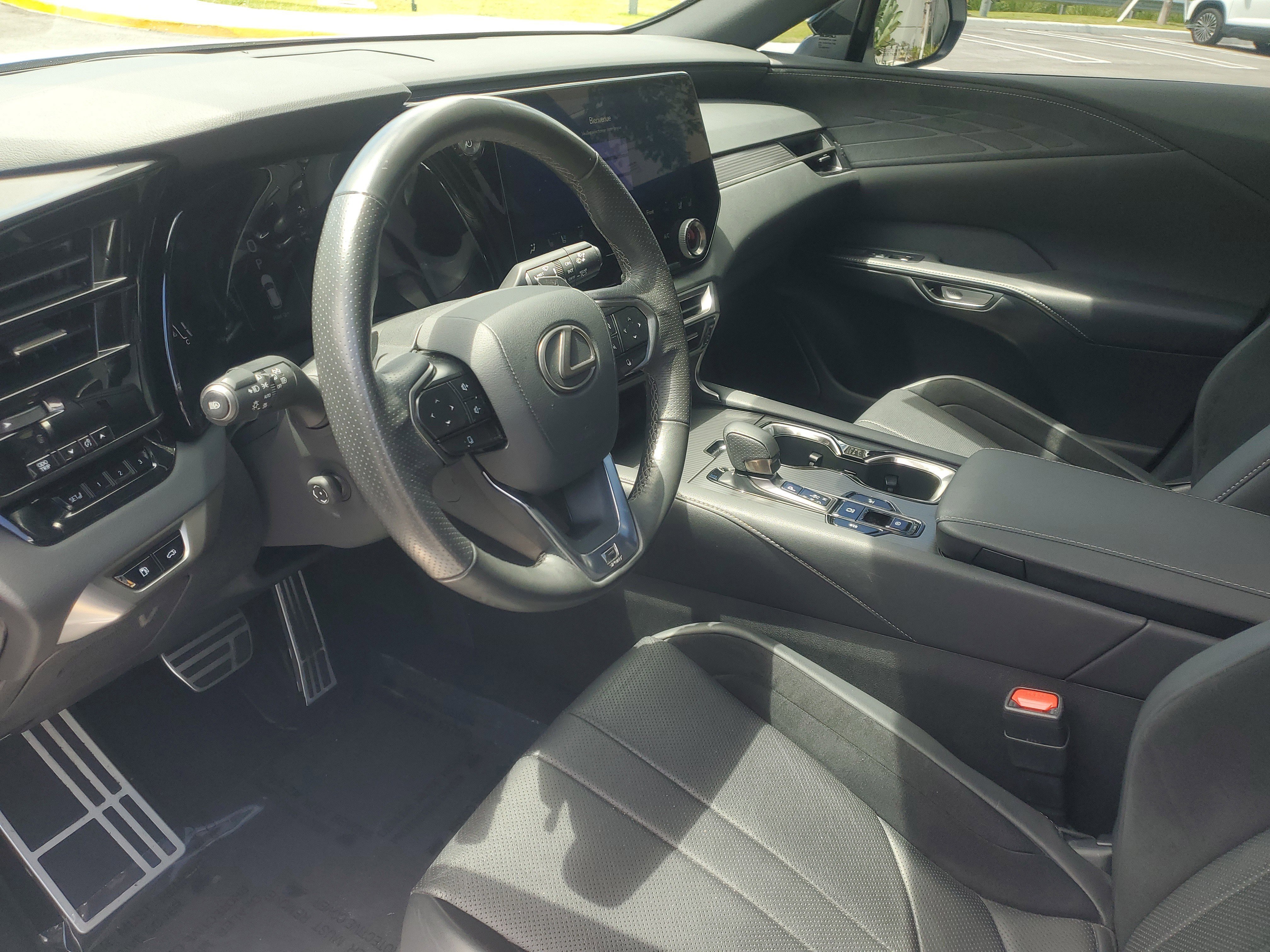 Used 2024 Lexus RX 500h F Sport w/ Cold Area Package image 16