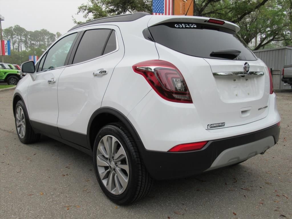 Used 2020 Buick Encore Preferred w/ Safety Package image 4