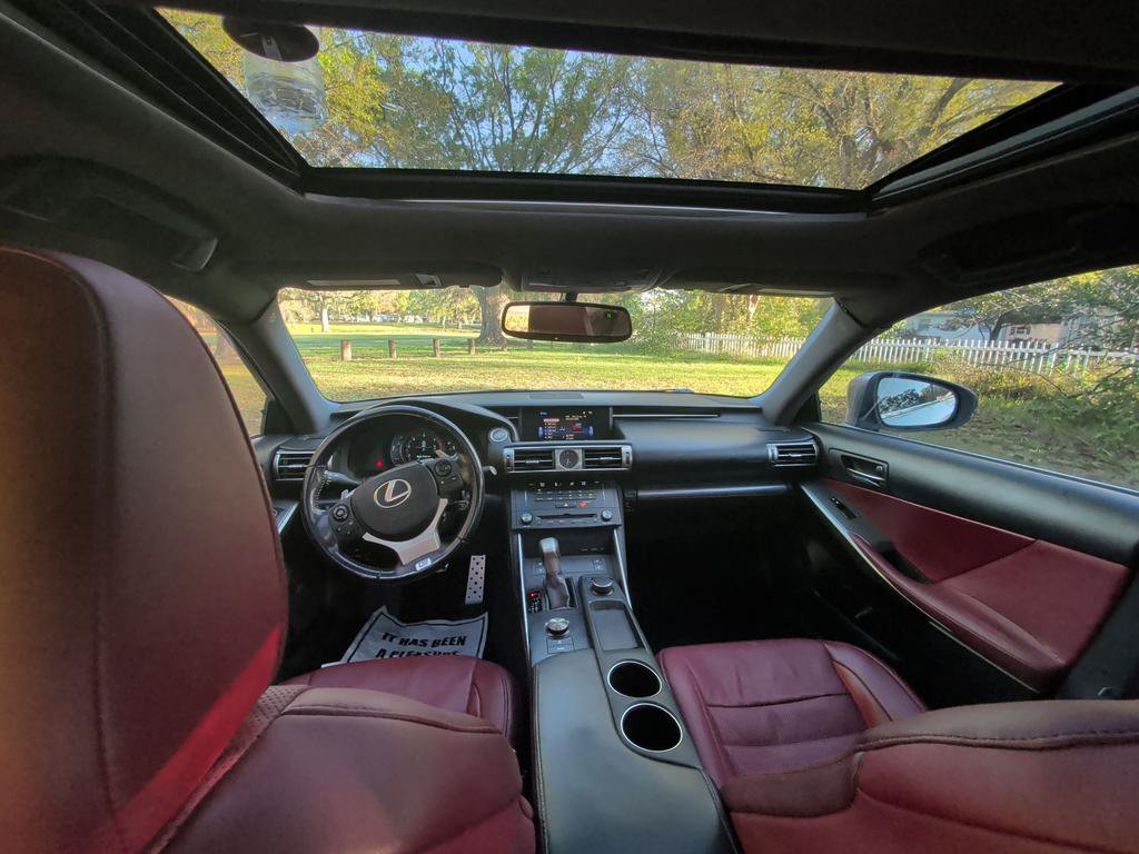 Used 2016 Lexus IS 200t w/ F Sport Package RWD image 22