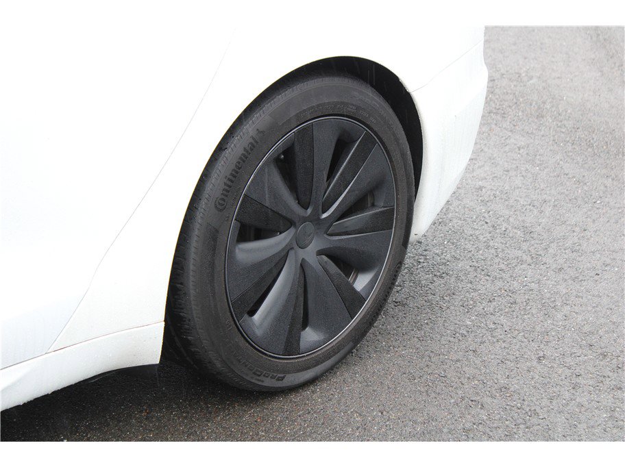 Used 2022 Tesla Model S Plaid AWD/4WD image 6